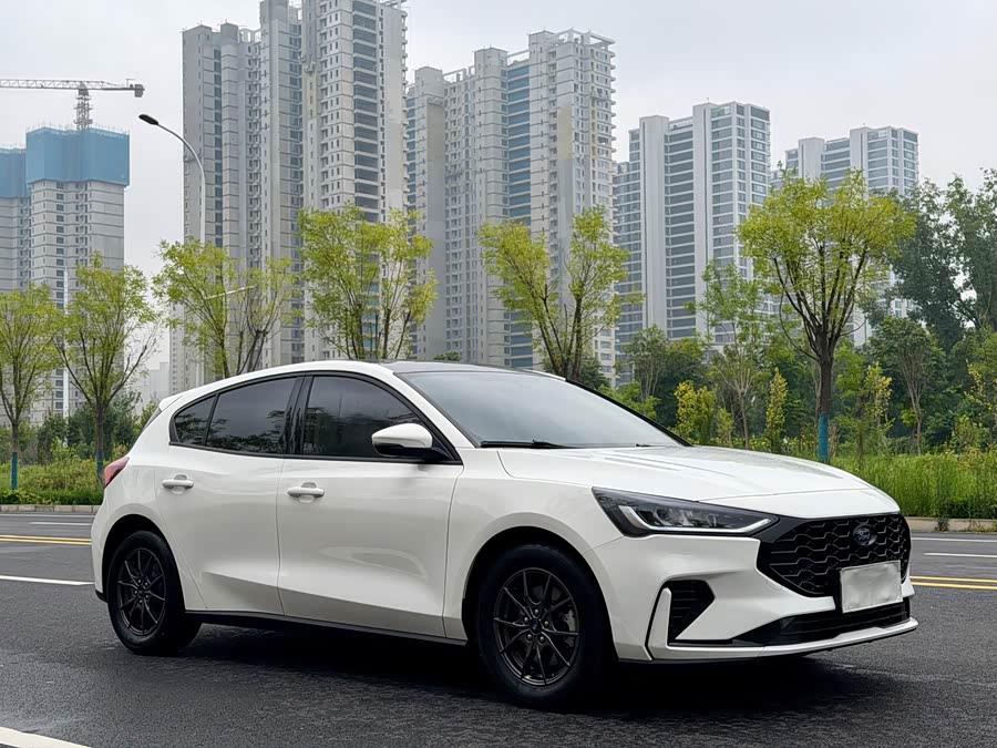 Ford 2022 2WD EcoBoost 180 Auto Racing Edition - zdjęcie 3