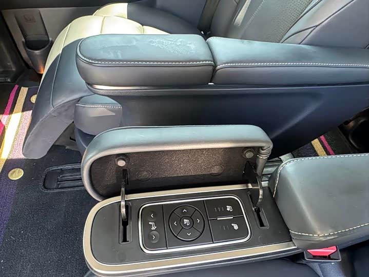 GAC M8 2023 390T Premium - zdjęcie 14