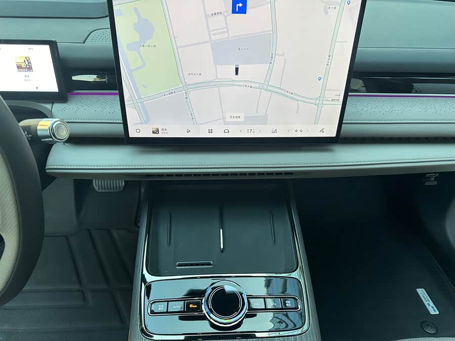 Galaxy Star 8 2025 130km EM-i Flagship - zdjęcie 15