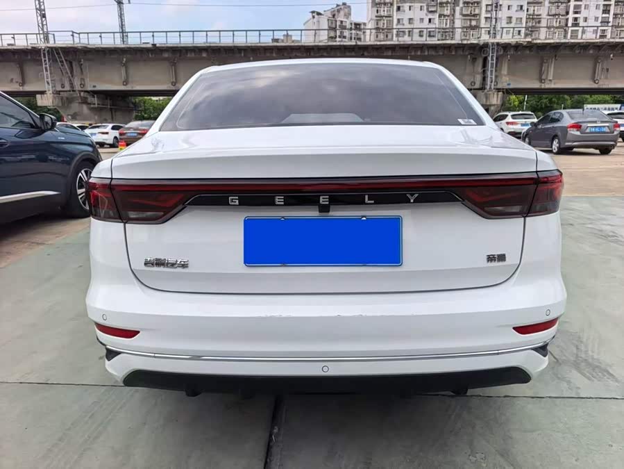 Geely 2025 4th Gen 1.5L CVT Luxury - zdjęcie 15