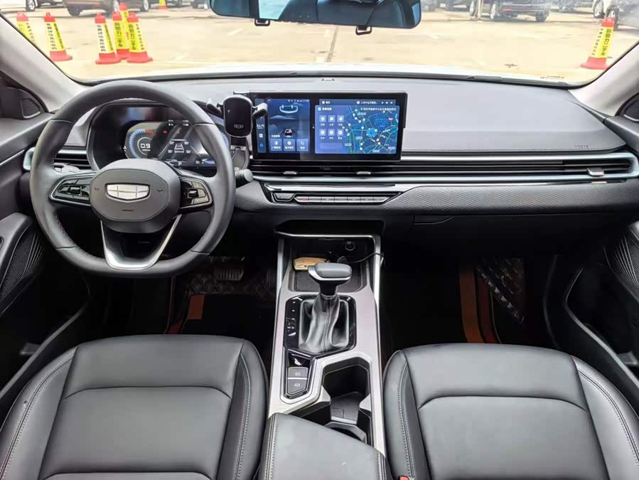 Geely 2025 4th Gen 1.5L CVT Luxury - zdjęcie 6