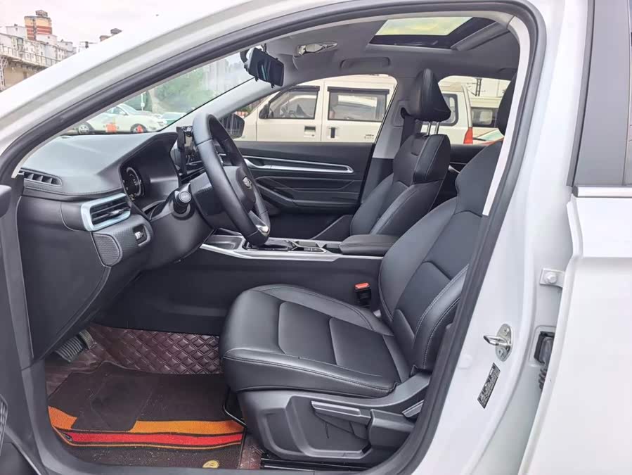 Geely 2025 4th Gen 1.5L CVT Luxury - zdjęcie 10