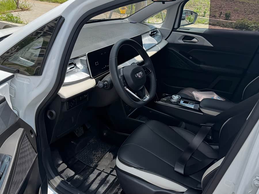 Geely Geometry E Firefly 2022 320KM Clever Tiger 4 Seats - zdjęcie 14