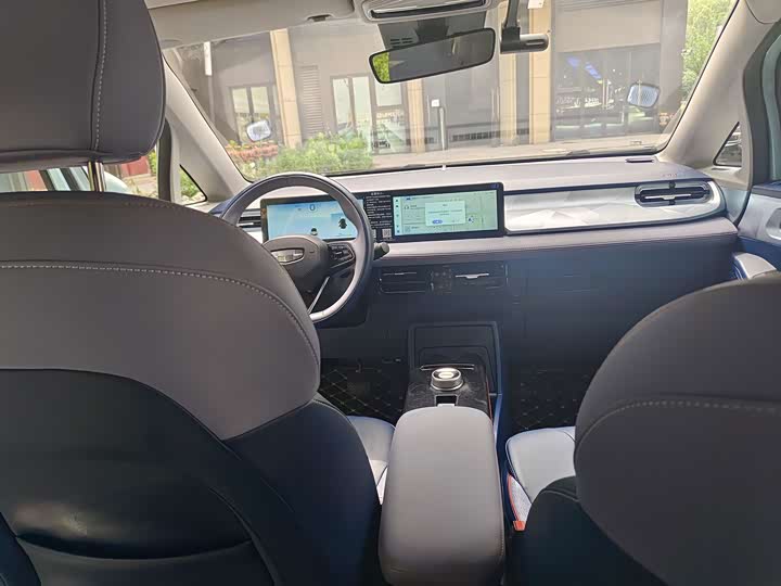 Geely Geometry E Firefly 2023 401KM Linglong Tiger 5-seater - zdjęcie 18