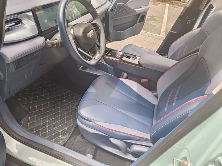 Geely Geometry E Firefly 2023 401KM Linglong Tiger 5-seater - zdjęcie 19