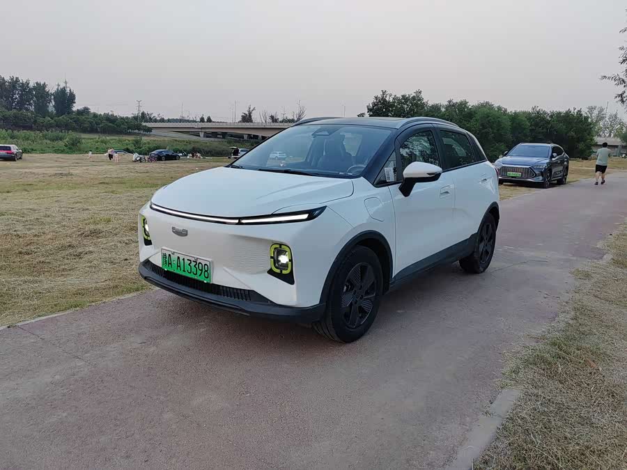 Geely Geometry E Firefly 2023 401KM Thunder Tiger 5-seater - zdjęcie 1