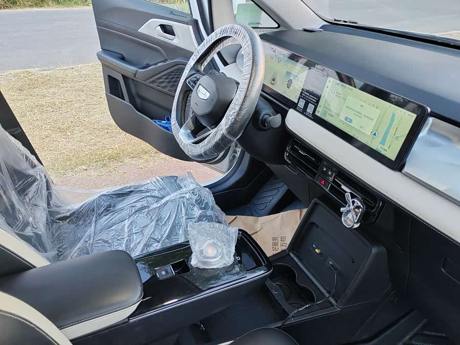 Geely Geometry E Firefly 2023 401KM Thunder Tiger 5-seater - zdjęcie 15