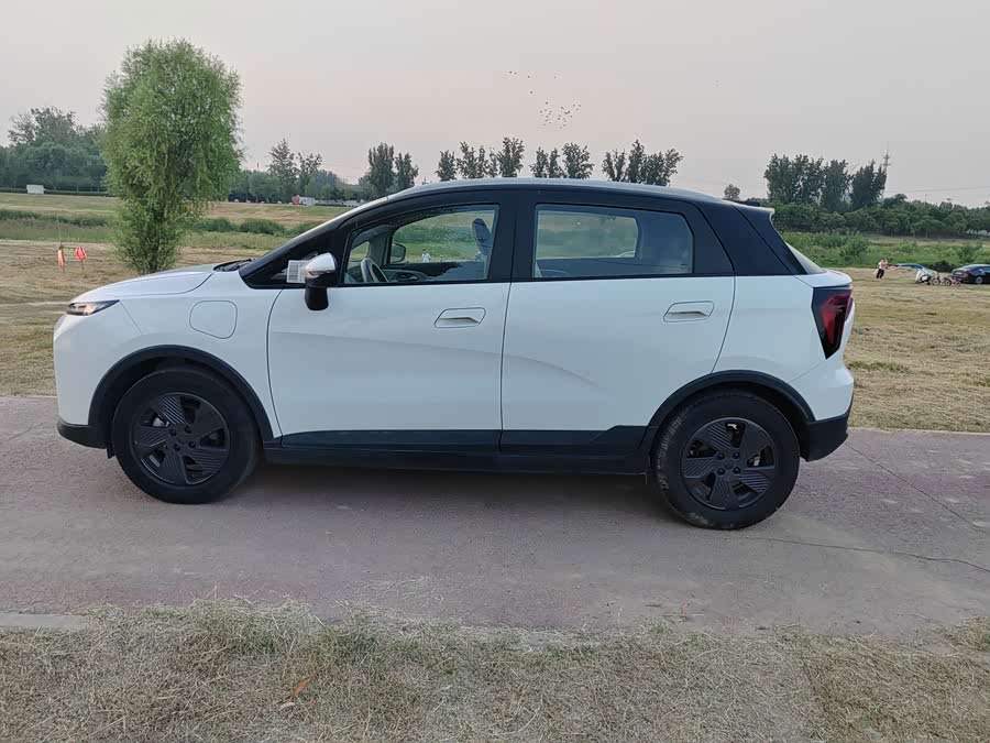 Geely Geometry E Firefly 2023 401KM Thunder Tiger 5-seater - zdjęcie 4