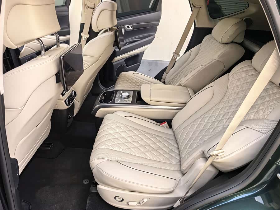 Genesis GV80 2023 2.5T 4WD Flagship 4-Seater - zdjęcie 18