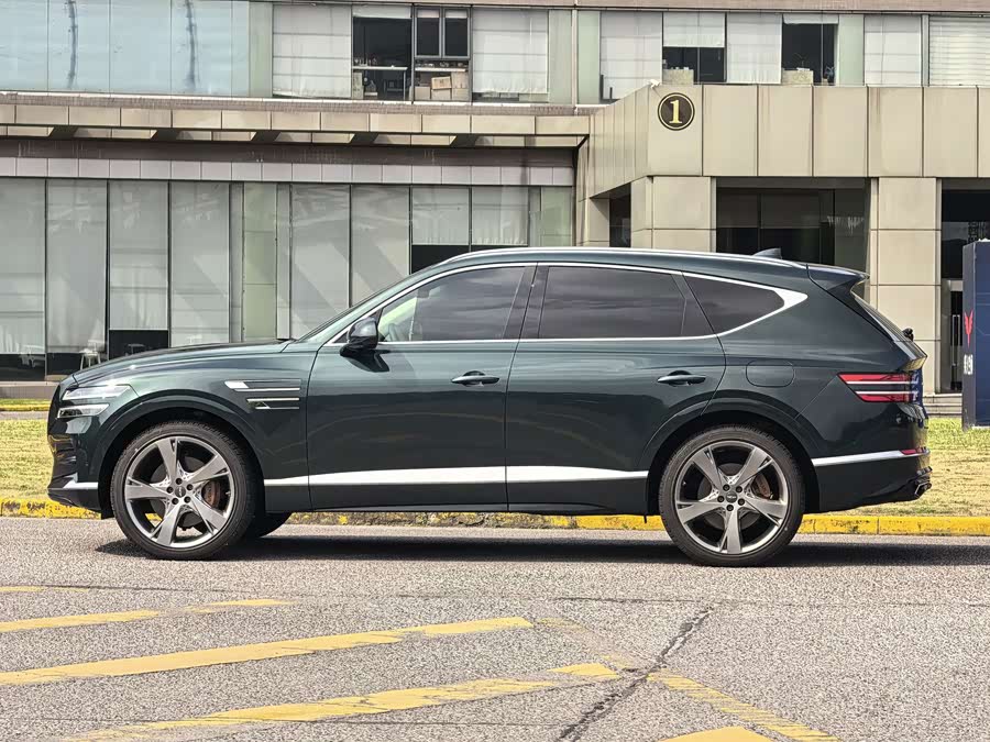 Genesis GV80 2023 2.5T 4WD Flagship 4-Seater - zdjęcie 3