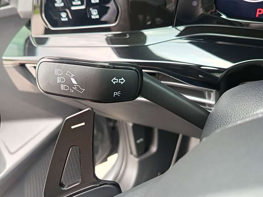Golf 2023 Facelift 280TSI DSG R-Line Lite - zdjęcie 17