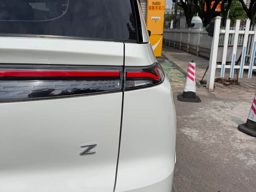 HYCAN Z03 2022 430km Trend Edition 135kW 55.5kWh - zdjęcie 14