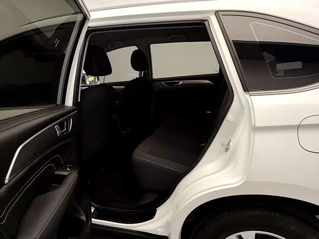 Haval M6 2021 PLUS 1.5T DCT Elite Intelligent - zdjęcie 13