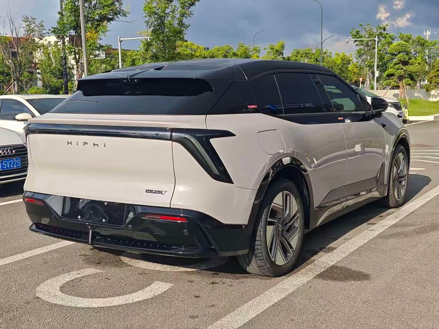 HiPhi Y 2023 560km Pioneer - zdjęcie 9