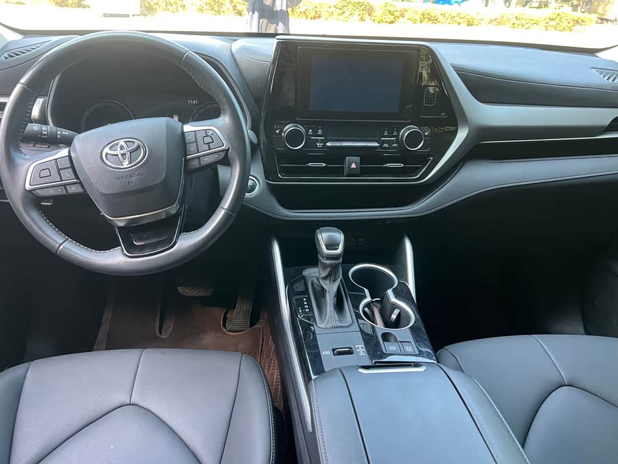 Highlander 2023 2.5L Intelligent Electric Hybrid Four-Wheel Drive Deluxe Edition 7-Seater - zdjęcie 6