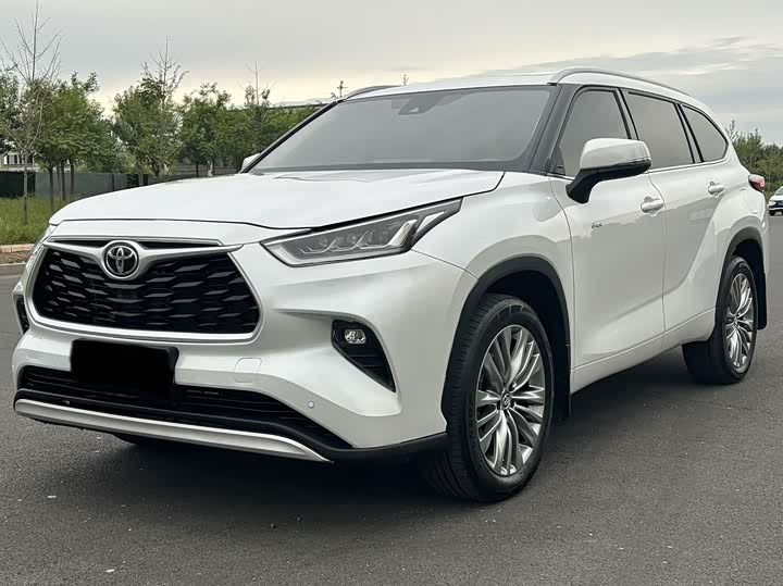 Highlander 2024 2.5L Intelligent Electric Hybrid AWD Premium 7-Seater - zdjęcie 10
