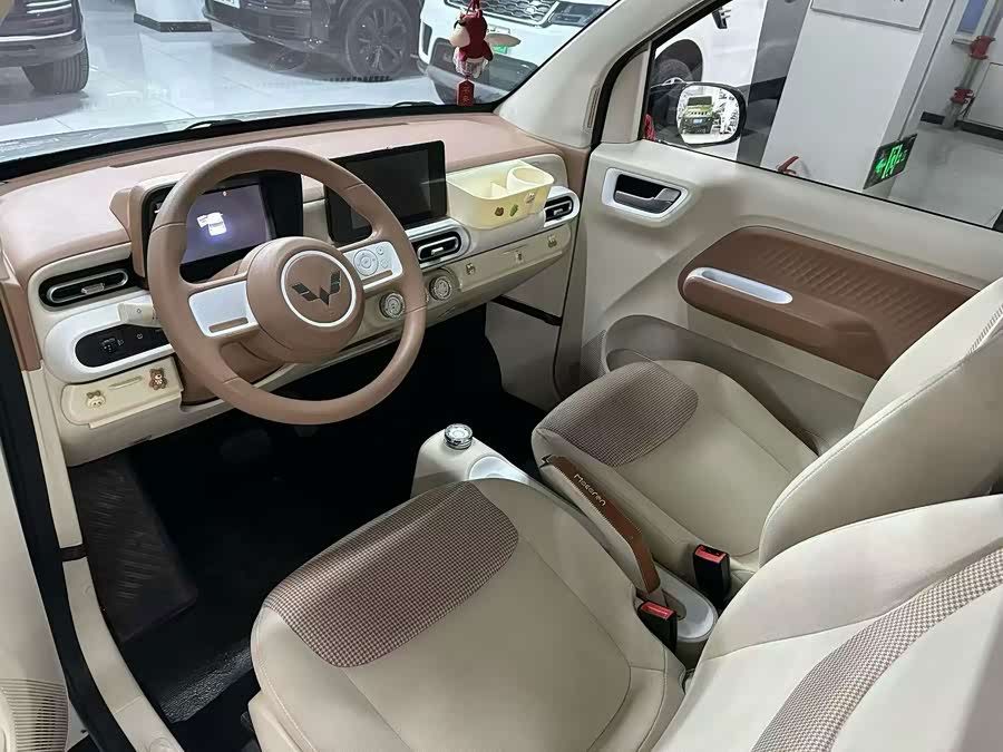 Hongguang MINIEV 2024 Third Generation 215km Advanced Version - zdjęcie 7