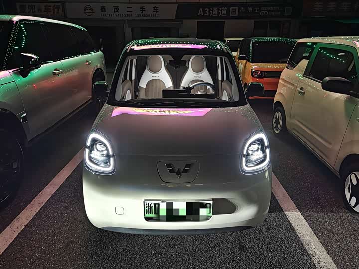 Hongguang MINIEV 2025 4th Generation 4-Door Premium+ - zdjęcie 8