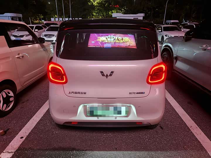 Hongguang MINIEV 2025 4th Generation 4-Door Premium+ - zdjęcie 9