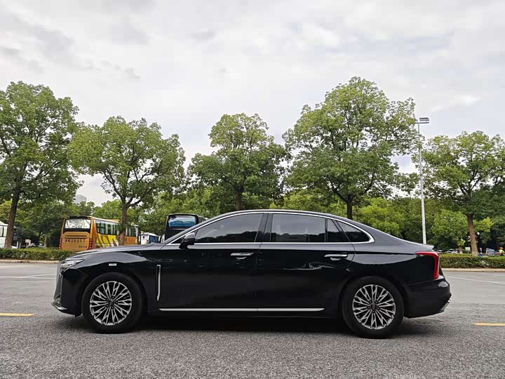 Hongqi H5 2023 1.5T DCT Intelligent Connected Edition - zdjęcie 19