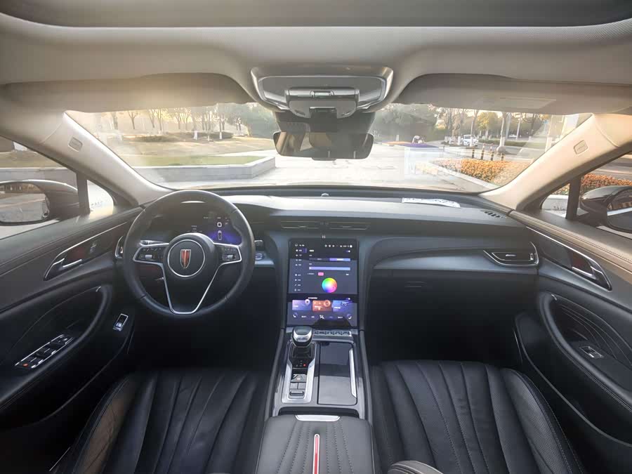 Hongqi H5 2023 1.5T DCT Intelligent Connected Edition - zdjęcie 9