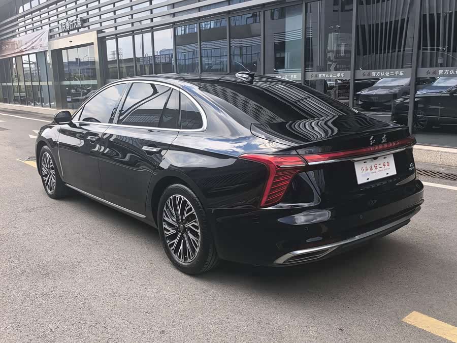 Hongqi H5 2023 2.0T Auto Intelligent Connectivity Flagship - zdjęcie 15