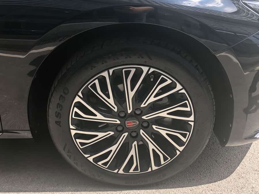 Hongqi H5 2023 2.0T Auto Intelligent Connectivity Flagship - zdjęcie 4