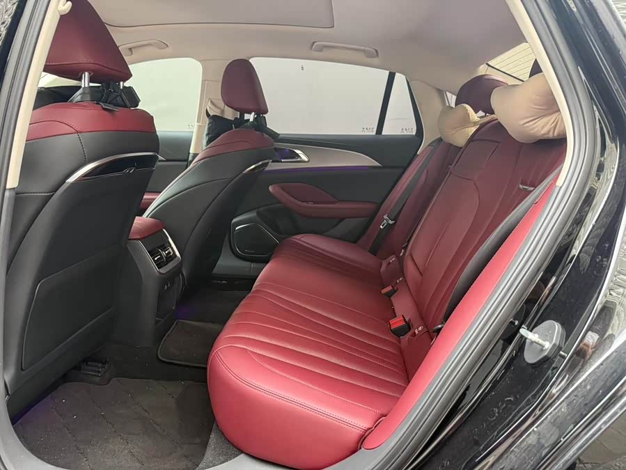 Hongqi H5 2024 2.0T Auto Intelligent Connectivity Flagship - zdjęcie 4