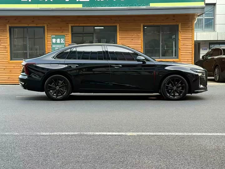 Hongqi H5 2025 1.5T DCT Xuan Ying 200 Million Commemorative Edition - zdjęcie 12