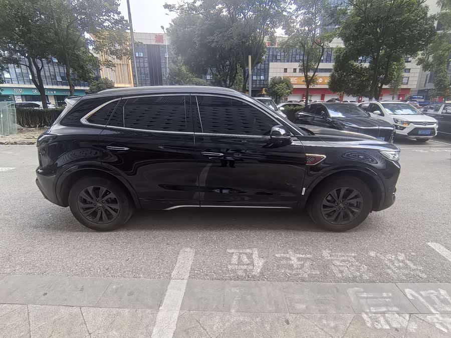 Hongqi HS5 2023 2.0T Flagship Pro - zdjęcie 4