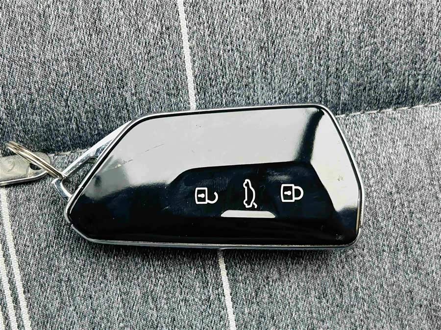 ID.4 CROZZ 2024 Pure Enjoy Limited Edition - zdjęcie 13