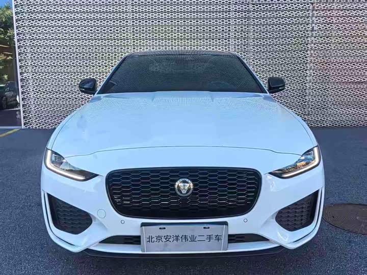 Jaguar XEL 2024 2.0T 200PS R-DYNAMIC Youth Sport - zdjęcie 19