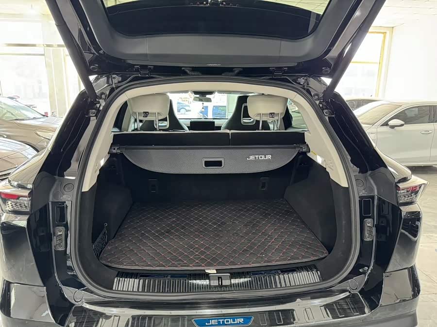 Jietu Dasheng 2023 1.5T DCT Star Pro - zdjęcie 16