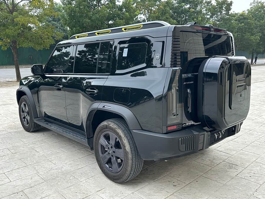 Jietu Traveler 2023 1.5T Two-Wheel Drive Discovery PRO - zdjęcie 10