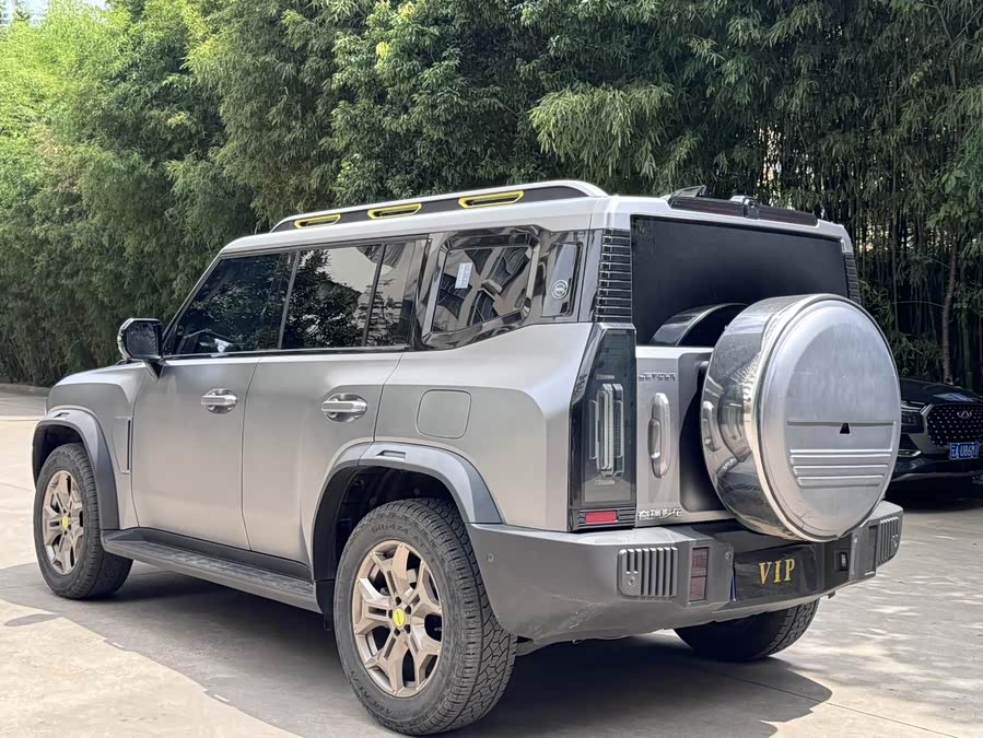 Jietu Traveler 2023 2.0T 4WD Conquer PRO - zdjęcie 15