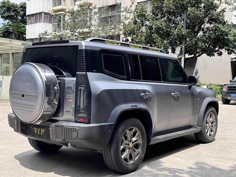 Jietu Traveler 2023 2.0T 4WD Conquer PRO - zdjęcie 17