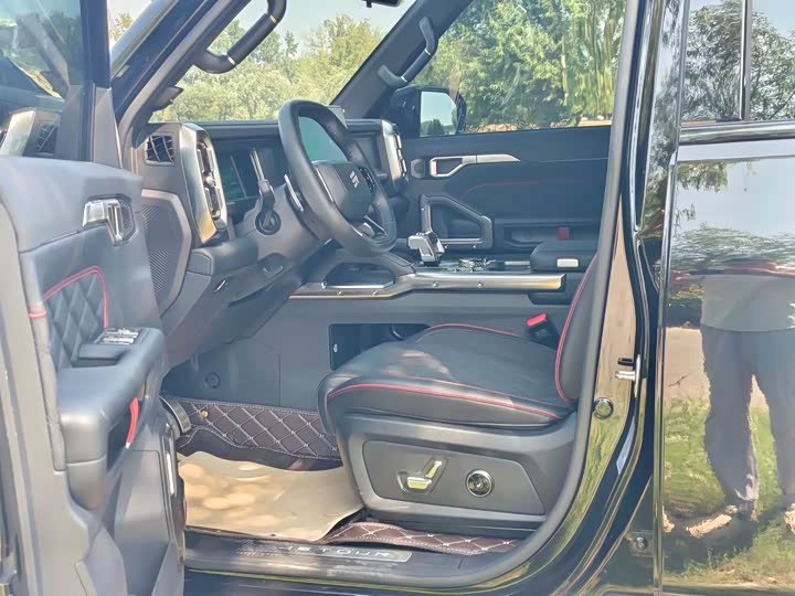 Jietu Traveler 2025 2.0T DCT XWD Cross+ - zdjęcie 13