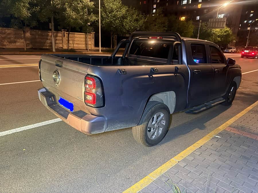 Jingang Pao 2.0T Auto 8AT Diesel 4WD Elite Flatbed - zdjęcie 13