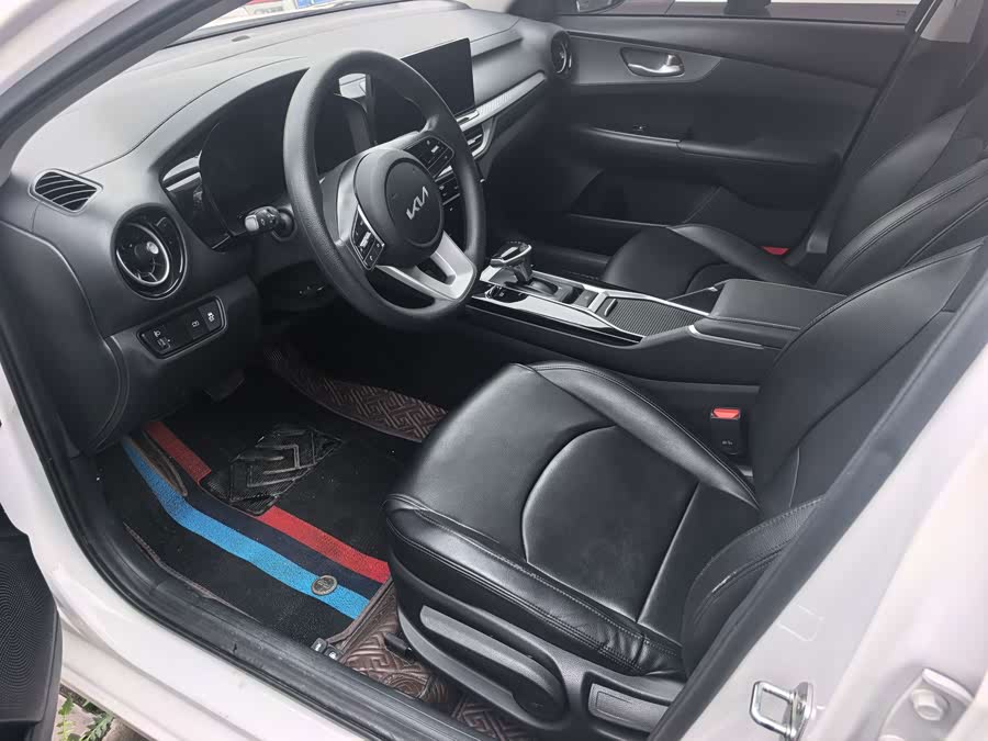 Kia K3 2023 1.5L CVT Comfort - zdjęcie 4