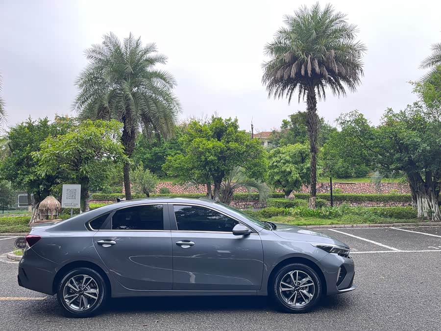 Kia K3 2024 1.5L CVT Comfort Luxury - zdjęcie 13