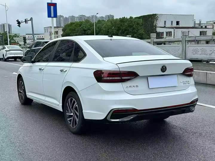 LAVIDA 2024 300TSI DSG Starry Full Version - zdjęcie 18