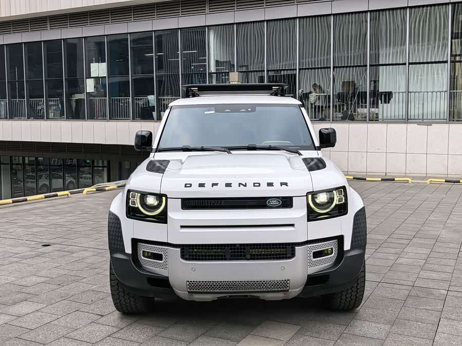Land Rover Defender 2024 110 3.0T P400 Dark Special Edition - zdjęcie 2