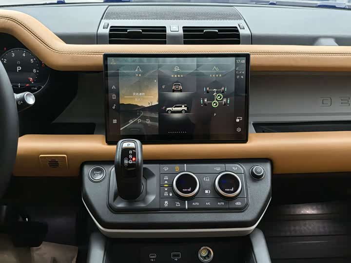 Land Rover Defender 2024 110 3.0T P400 Dark Special Edition - zdjęcie 13