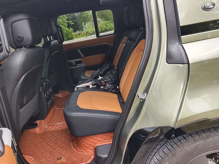 Land Rover Defender 2024 110 3.0T P400 X-DYNAMIC HSE - zdjęcie 18