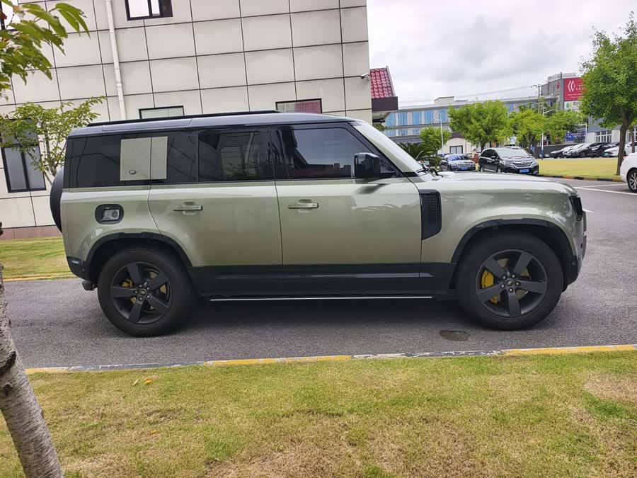 Land Rover Defender 2024 110 3.0T P400 X-DYNAMIC HSE - zdjęcie 3