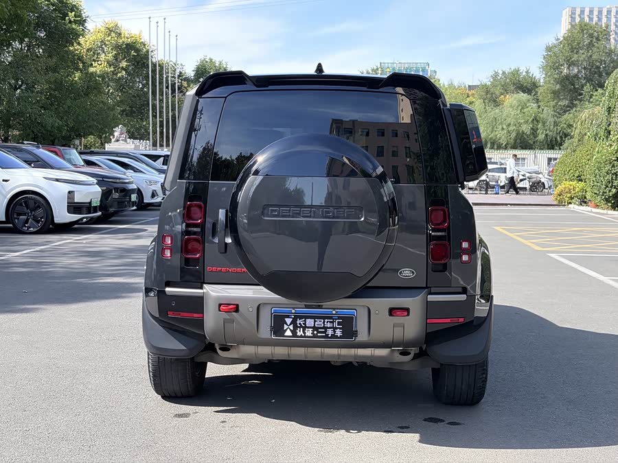 Land Rover Defender 2024 110 3.0T P400 XS - zdjęcie 5