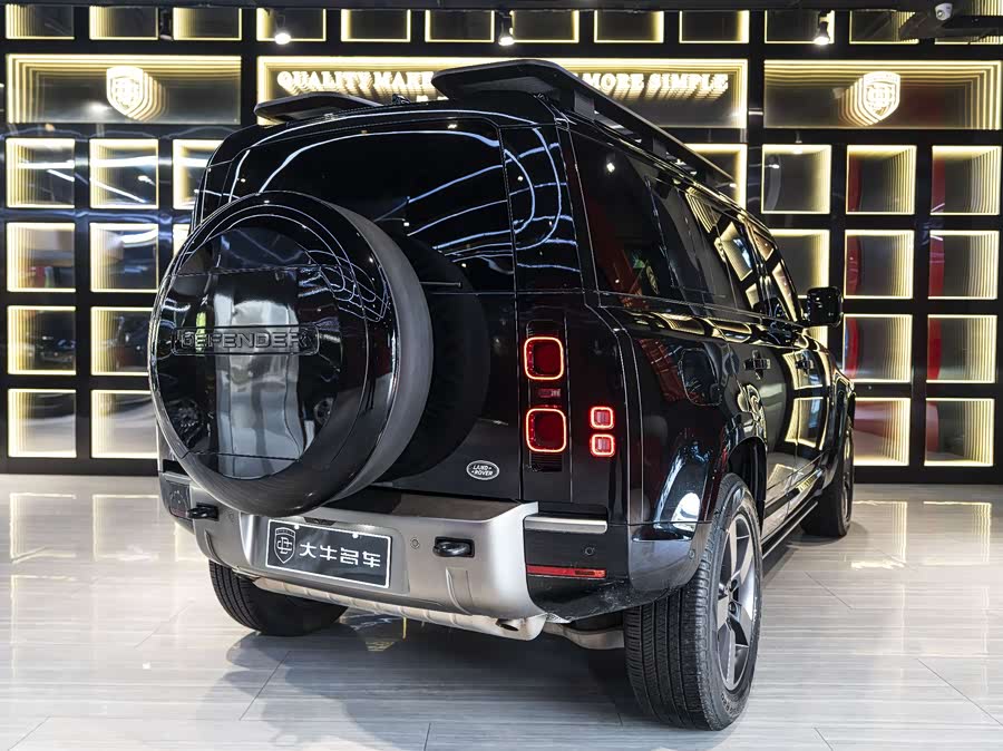 Land Rover Defender 2025 110 3.0T P400 X-Dynamic HSE - zdjęcie 6
