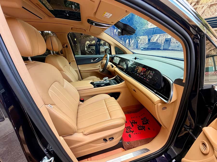 Lantu Dreamer 2024 PHEV Long Range Luxury - zdjęcie 13