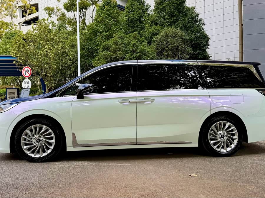 Lantu Dreamer 2024 PHEV Long Range Luxury - zdjęcie 7