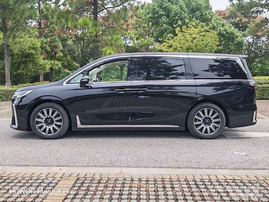 Lantu Dreamer 2025 EV 4WD Flagship Kunpeng Edition - zdjęcie 5